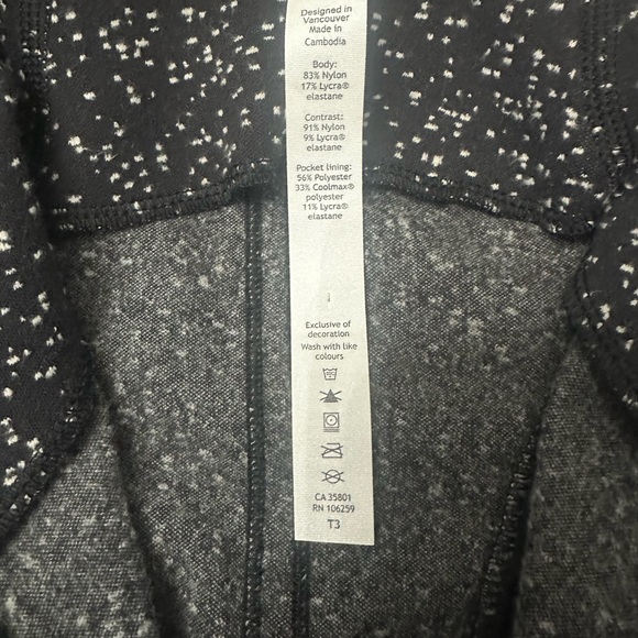 Lululemon Athletica Black and White Speckled Hoodie - Picture 4 of 6
